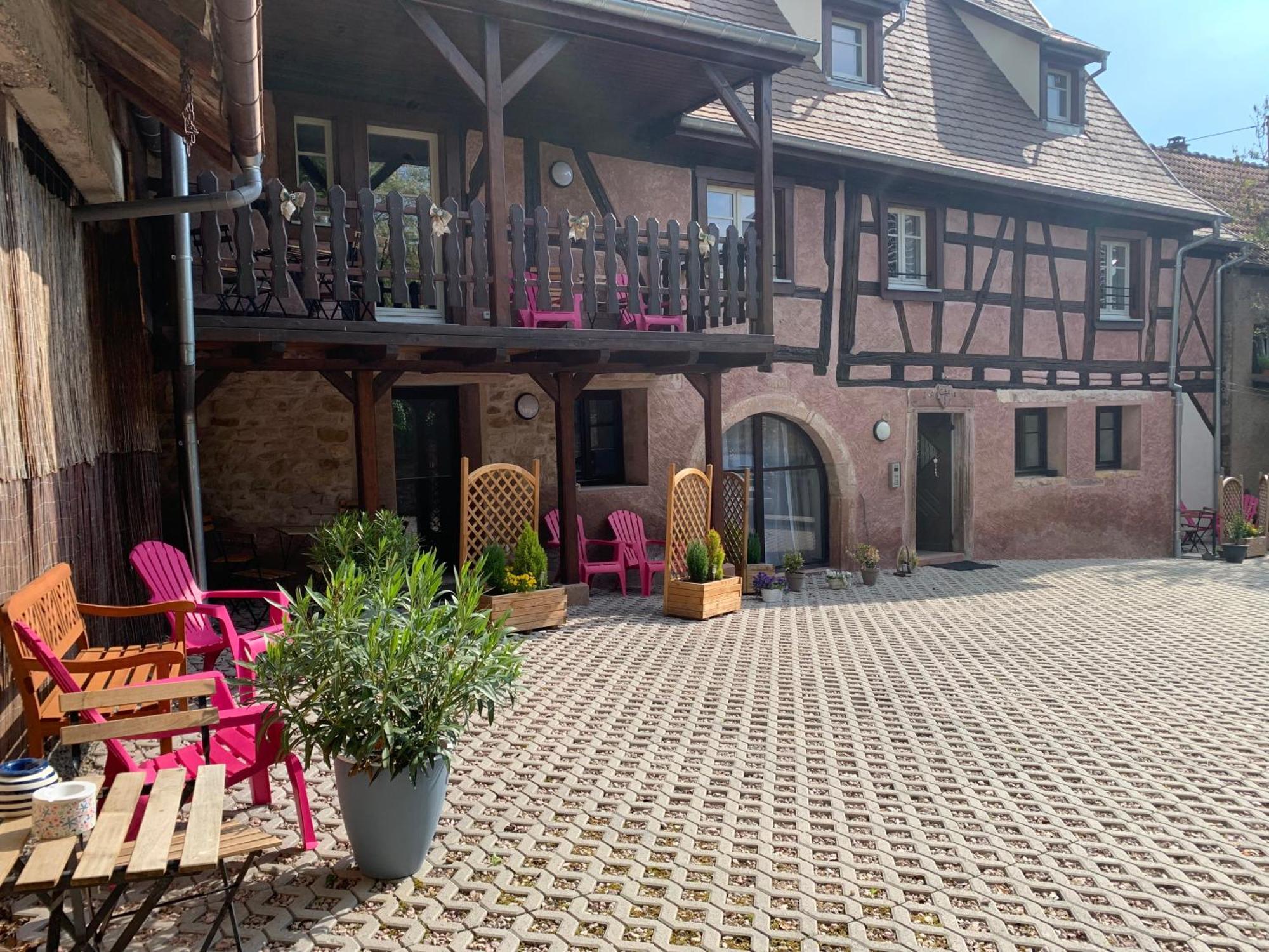 Ferienwohnung Doux Refuge Avec Terrasse Parking Gratuit Beblenheim Exterior foto